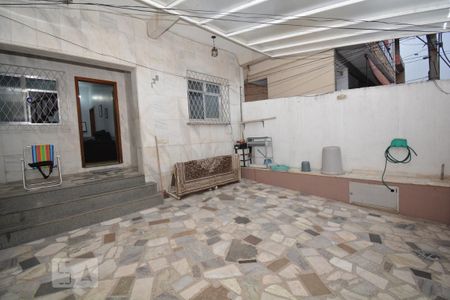 Casa à venda com 240m², 3 quartos e 2 vagasGaragem