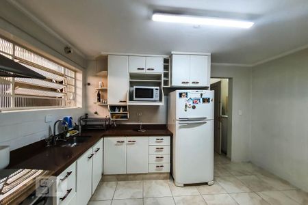 Casa à venda com 163m², 3 quartos e 2 vagas Casa à venda com 163m², 3 quartos e 2 vagasCozinha