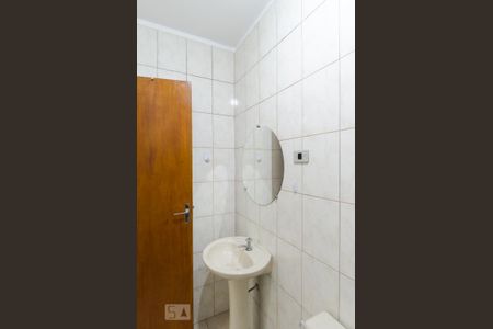 Banheiro de casa para alugar com 1 quarto, 40m² em Anchieta, São Bernardo do Campo