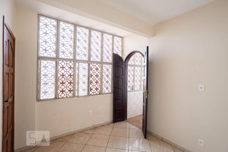 Sala 2 de apartamento para alugar com 2 quartos, 68m² em Carlos Prates, Belo Horizonte