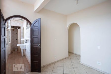 Sala 2 de apartamento para alugar com 2 quartos, 68m² em Carlos Prates, Belo Horizonte