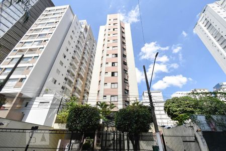 Studio para alugar com 30m², 1 quarto e 1 vagaFachada