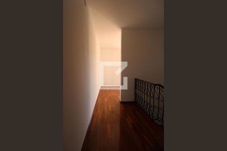 Casa à venda com 323m², 3 quartos e 4 vagasHall do 1º andar