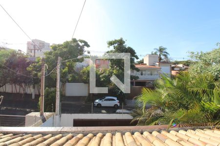 Casa à venda com 323m², 3 quartos e 4 vagasVista da Sacada da Antessala e do Quarto 1 (suíte)