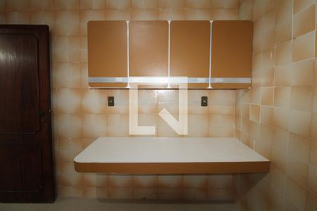 Casa à venda com 323m², 3 quartos e 4 vagasCozinha