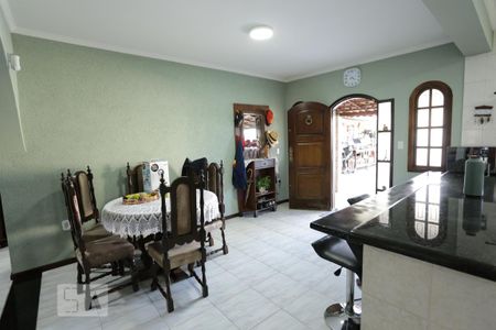 Casa para alugar com 250m², 3 quartos e 2 vagasSala de Jantar