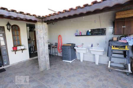Casa para alugar com 250m², 3 quartos e 2 vagasÁrea de Serviço