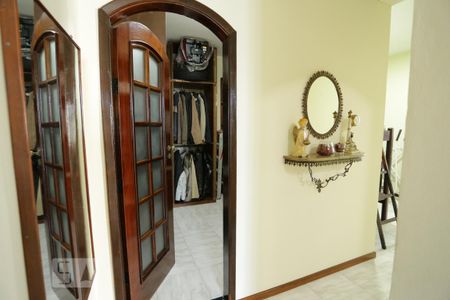 Casa para alugar com 250m², 3 quartos e 2 vagasCloset