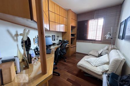 Quarto 1 de apartamento à venda com 3 quartos, 220m² em Perdizes, São Paulo