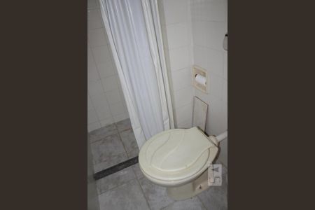 Apartamento para alugar com 65m², 2 quartos e 1 vagaBanheiro de Serviço