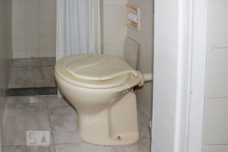 Apartamento para alugar com 65m², 2 quartos e 1 vagaBanheiro de Serviço