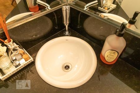 Apartamento à venda com 72m², 2 quartos e 1 vagaLavabo