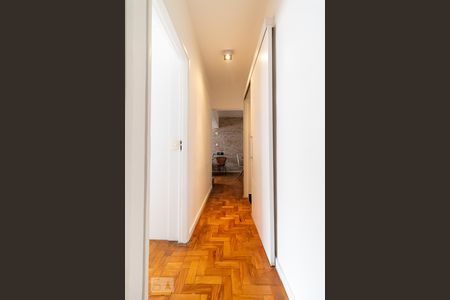 Apartamento à venda com 72m², 2 quartos e 1 vagaCorredor