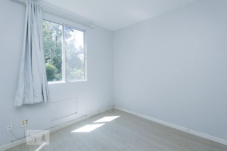 QUARTO 1 de apartamento para alugar com 2 quartos, 43m² em Protásio Alves, Porto Alegre