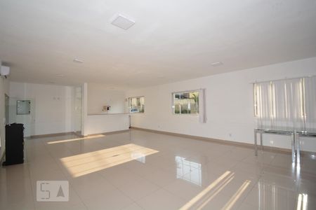 Apartamento para alugar com 44m², 2 quartos e 1 vagaÁrea comum - Salão de festas