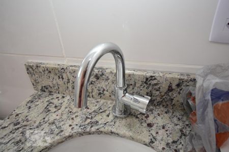 Apartamento para alugar com 44m², 2 quartos e 1 vagaBanheiro - Torneira