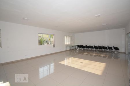 Apartamento para alugar com 44m², 2 quartos e 1 vagaÁrea comum - Salão de festas