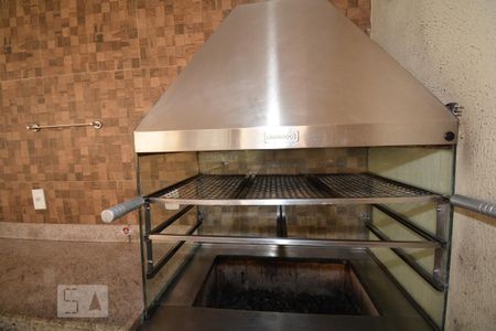 Apartamento para alugar com 44m², 2 quartos e 1 vagaÁrea comum - Churrasqueira