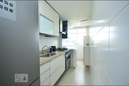 Apartamento à venda com 60m², 2 quartos e 1 vagaCozinha