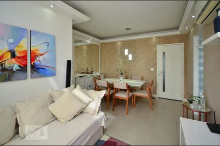 Apartamento à venda com 60m², 2 quartos e 1 vagaSala