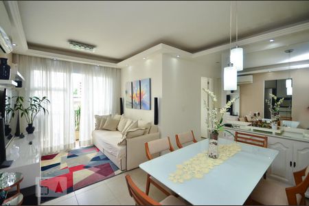 Apartamento à venda com 60m², 2 quartos e 1 vagaSala
