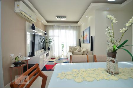 Apartamento à venda com 60m², 2 quartos e 1 vagaSala