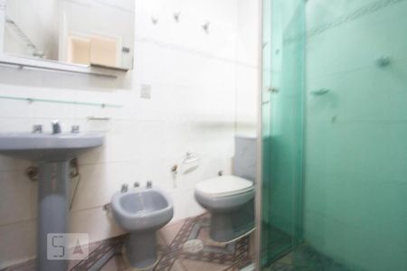 Banheiro de casa para alugar com 4 quartos, 118m² em Chácara Santo Antônio (zona Sul), São Paulo