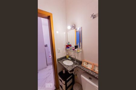 Apartamento à venda com 92m², 2 quartos e 2 vagas Apartamento à venda com 92m², 2 quartos e 2 vagasBanheiro