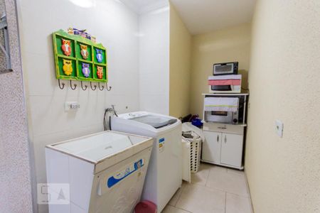 Apartamento à venda com 92m², 2 quartos e 2 vagas Apartamento à venda com 92m², 2 quartos e 2 vagasÁrea de Serviço