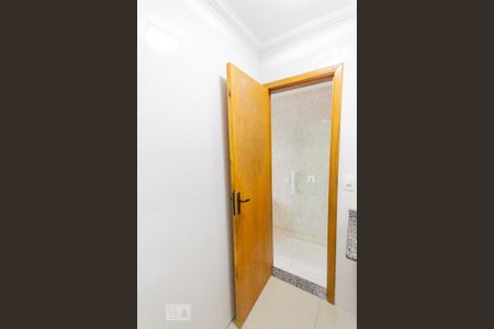 Apartamento à venda com 92m², 2 quartos e 2 vagas Apartamento à venda com 92m², 2 quartos e 2 vagasBanheiro