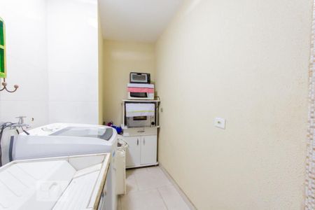 Apartamento à venda com 92m², 2 quartos e 2 vagas Apartamento à venda com 92m², 2 quartos e 2 vagasÁrea de Serviço