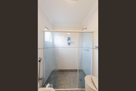 Casa de condomínio à venda com 395m², 4 quartos e 8 vagas Casa de condomínio à venda com 395m², 4 quartos e 8 vagasSuite 1