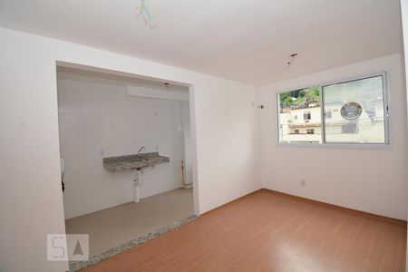 Sala de apartamento para alugar com 2 quartos, 44m² em Encantado, Rio de Janeiro