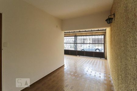 Casa à venda com 100m², 2 quartos e 2 vagasGaragem