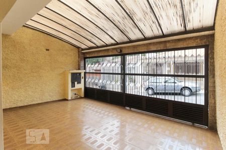 Casa à venda com 100m², 2 quartos e 2 vagasGaragem