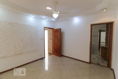Sala de casa à venda com 2 quartos, 100m² em Jardim Patente, São Paulo