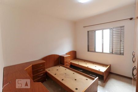 Quarto 2 de casa à venda com 2 quartos, 100m² em Jardim Patente, São Paulo