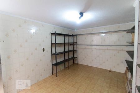 Casa à venda com 100m², 2 quartos e 2 vagasQuarto de serviço