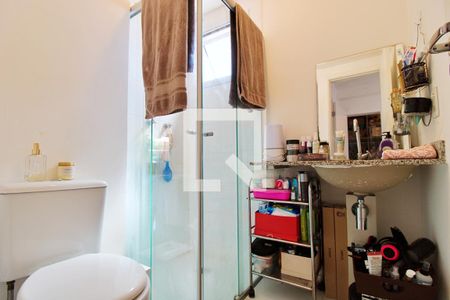 Apartamento à venda com 70m², 2 quartos e 1 vaga Apartamento à venda com 70m², 2 quartos e 1 vagaBanheiro da Suíte