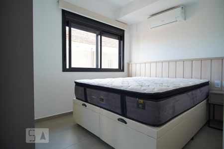 Quarto  de apartamento para alugar com 1 quarto, 35m² em Auxiliadora, Porto Alegre