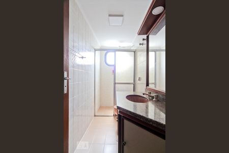 Apartamento para alugar com 165m², 4 quartos e 2 vagasBanheiro