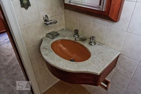 Apartamento para alugar com 165m², 4 quartos e 2 vagasBanheiro da Suíte 1