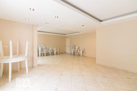 Apartamento para alugar com 165m², 4 quartos e 2 vagasÁrea comum - Salão de festas