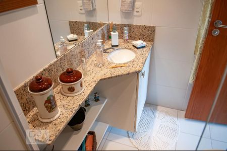 Apartamento à venda com 66m², 2 quartos e 1 vagaBanheiro da Suíte