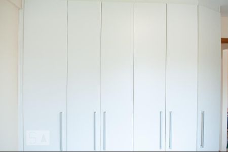 Apartamento à venda com 66m², 2 quartos e 1 vagaQuarto