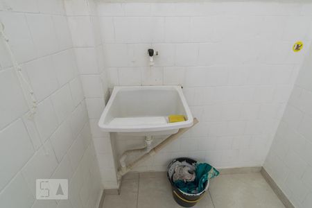 Apartamento à venda com 79m², 3 quartos e 1 vagaÁrea de Serviço