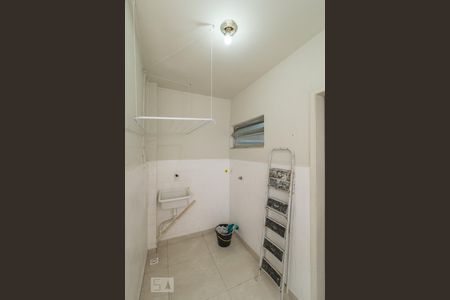 Apartamento à venda com 79m², 3 quartos e 1 vagaÁrea de Serviço