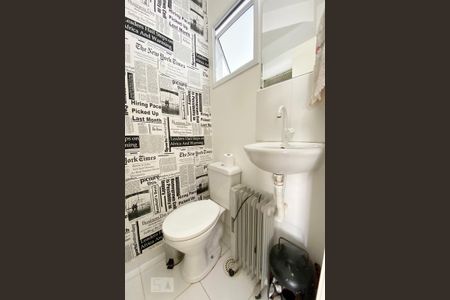 Casa de condomínio à venda com 87m², 2 quartos e 1 vagaLavabo