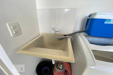 Casa de condomínio à venda com 87m², 2 quartos e 1 vaga Área de Serviço