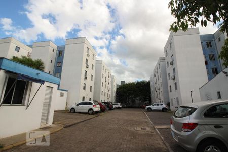 Fachada do Condomínio de apartamento para alugar com 2 quartos, 40m² em Rubem Berta, Porto Alegre
